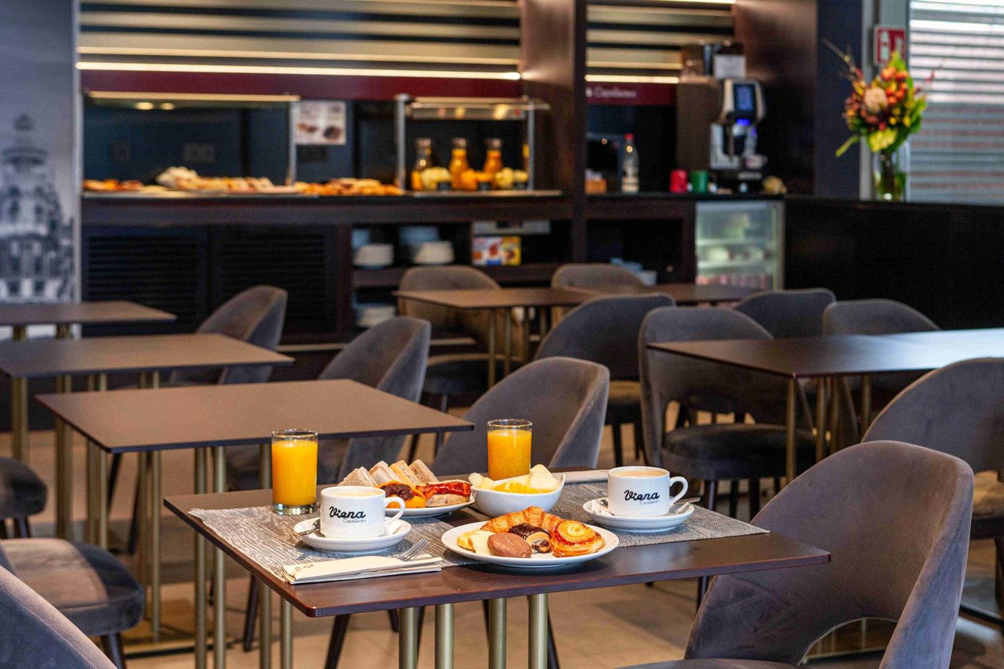 Suites Viena Plaza De Espana Мадрид Екстериор снимка